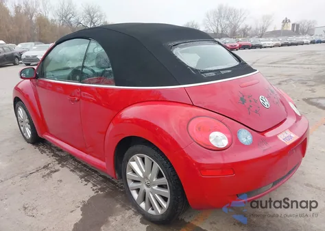 2008 Volkswagen New Beetle Se z USA, uszkodzony, nr VIN 3VWRF31YX8M420091